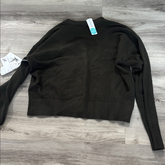 EVOLUTION BY CYRUS
Noel Pointelle Button Front Cardigan - Picture 4 of 5